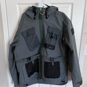 SOLD - Helly Hansen Seaway 2L men waterproof jacket size large NWT